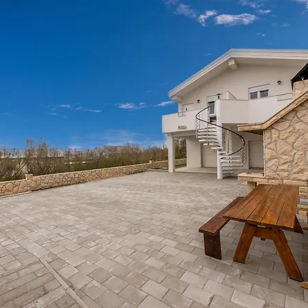 Opg Dragoslavic Apartment *