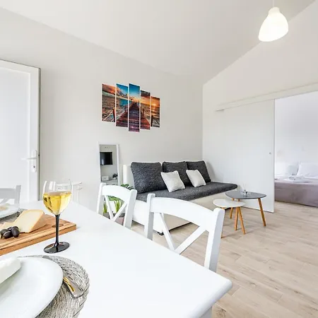 Opg Dragoslavic * Stara Vas