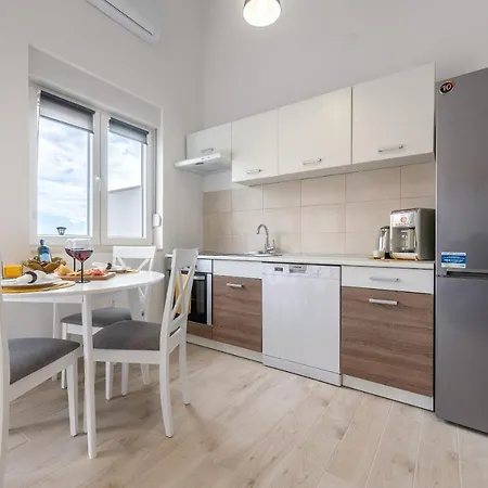 Opg Dragoslavic * Stara Vas